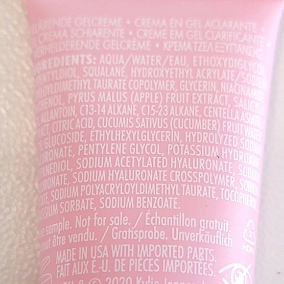 ⚪ $3 ADD ON ⚪ KYLIE SKIN CLARIFYING GEL CREAM - Picture 4 of 5